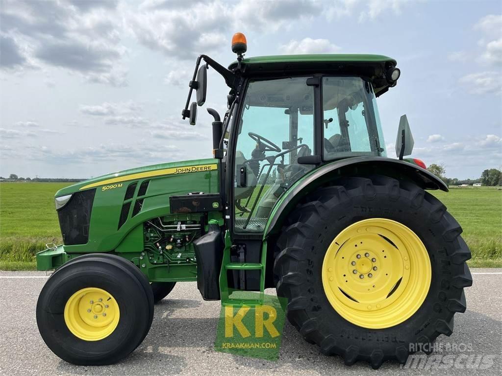 John Deere 5090M الجرارات