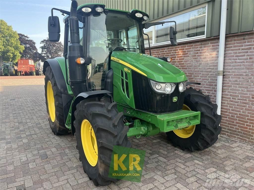 John Deere 6100M الجرارات