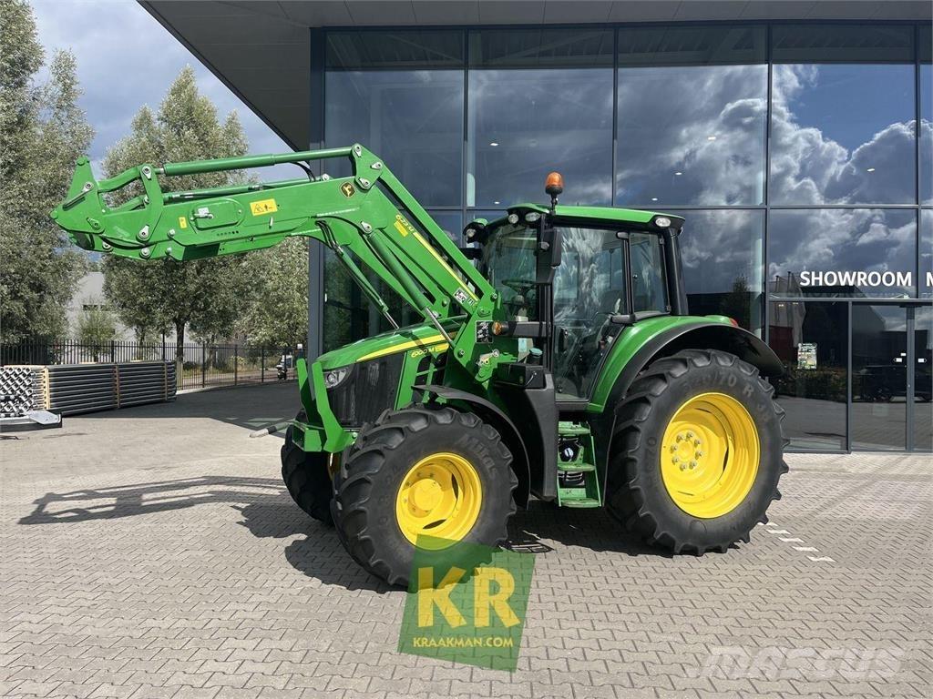 John Deere 6100M الجرارات