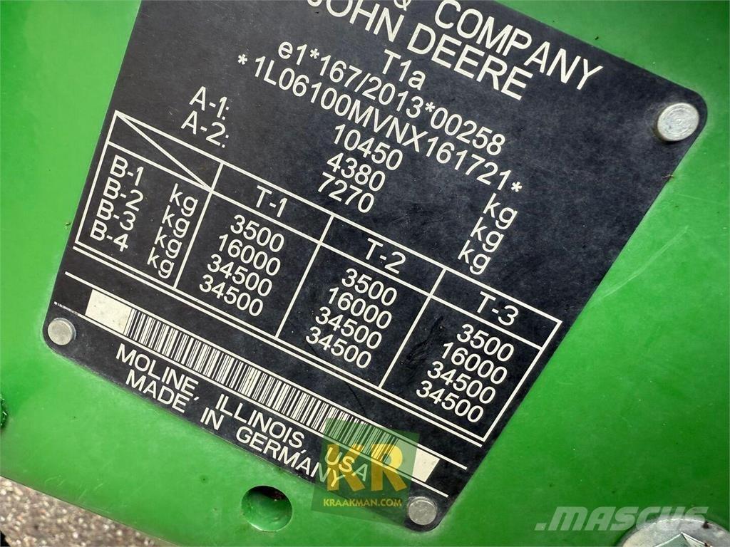 John Deere 6100M الجرارات