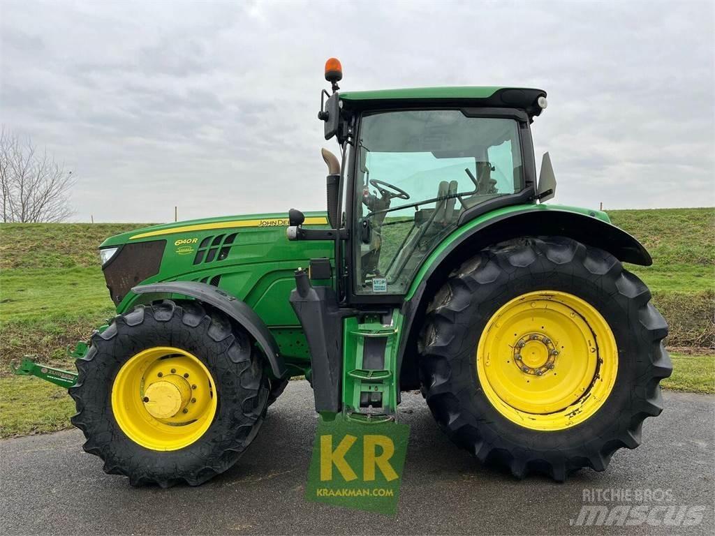 John Deere 6140R الجرارات