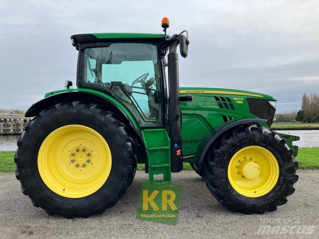 John Deere 6140R الجرارات