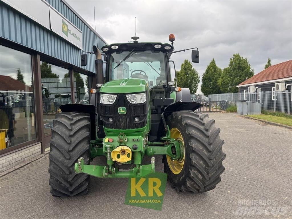 John Deere 6150R الجرارات