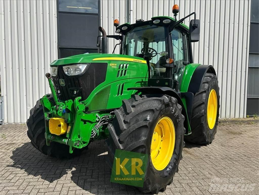 John Deere 6155M الجرارات
