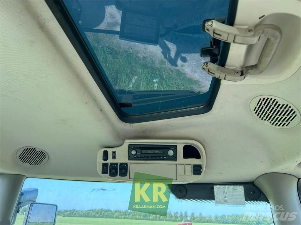 John Deere 6155R الجرارات