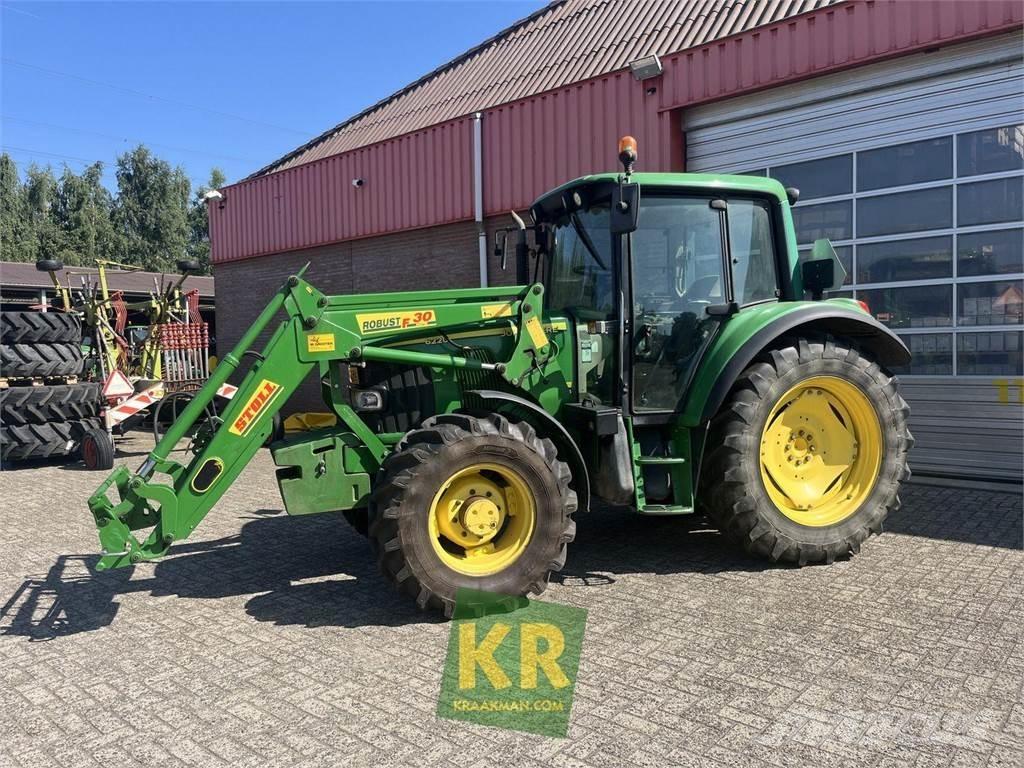 John Deere 6220 الجرارات