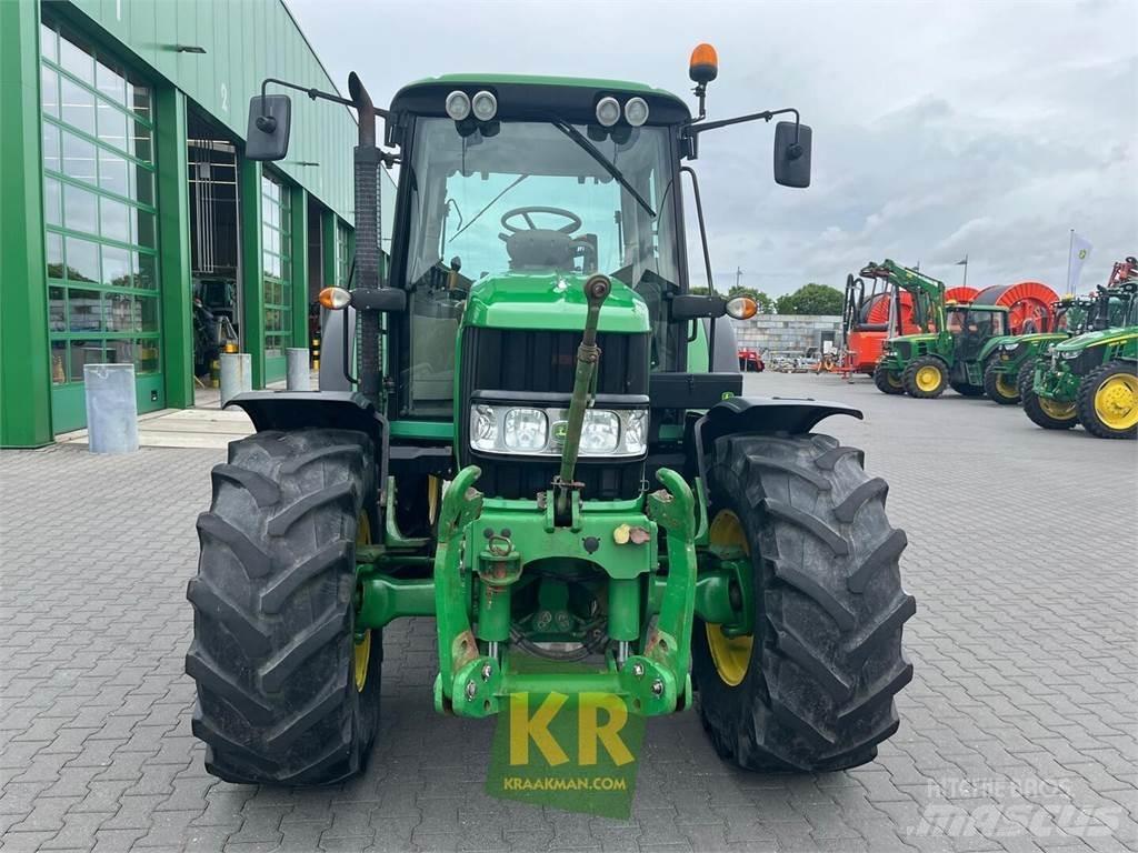 John Deere 6230 الجرارات