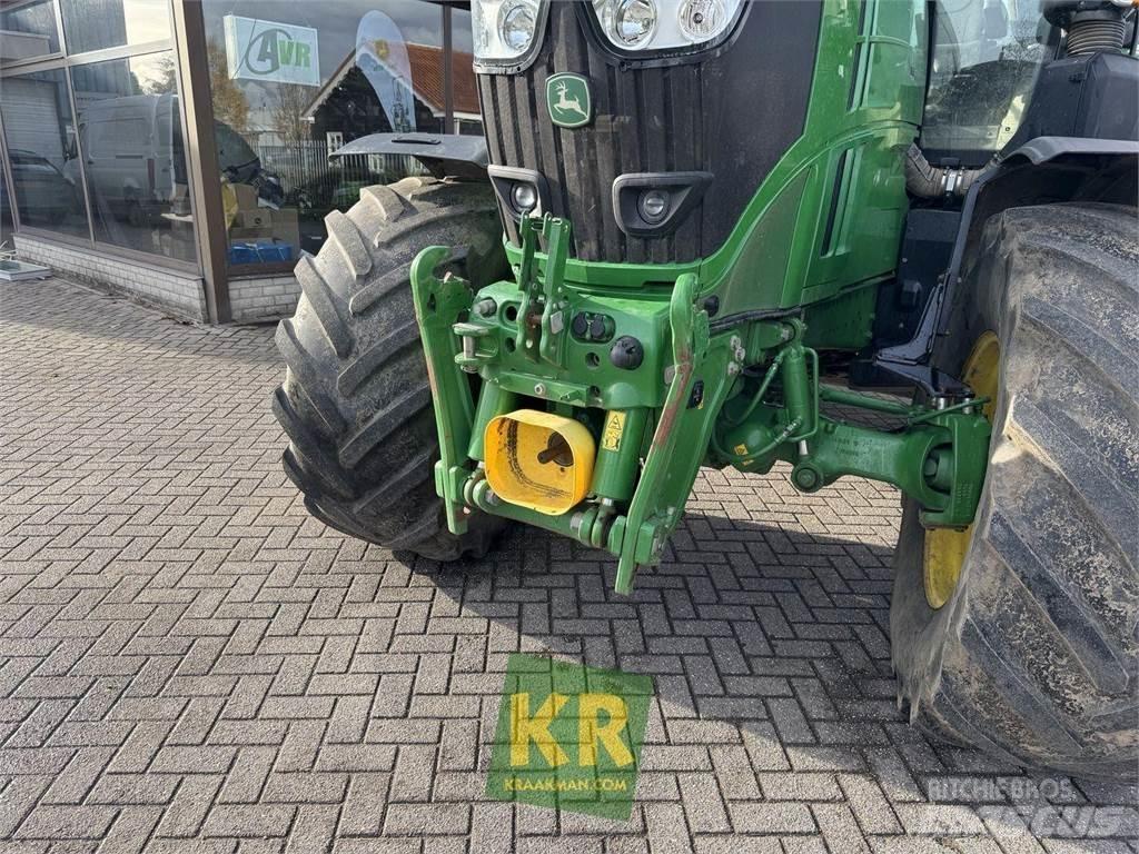 John Deere 6250R الجرارات