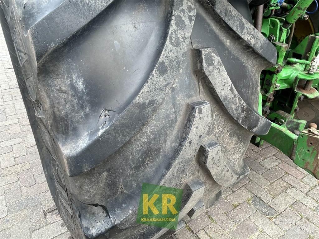 John Deere 6534 الجرارات