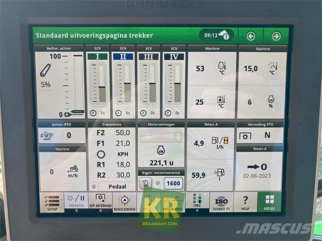 John Deere 6R 155 الجرارات