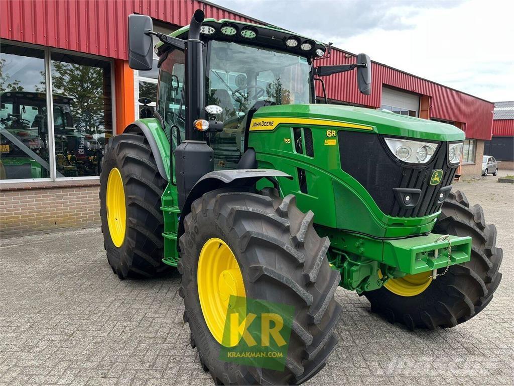 John Deere 6R 155 الجرارات