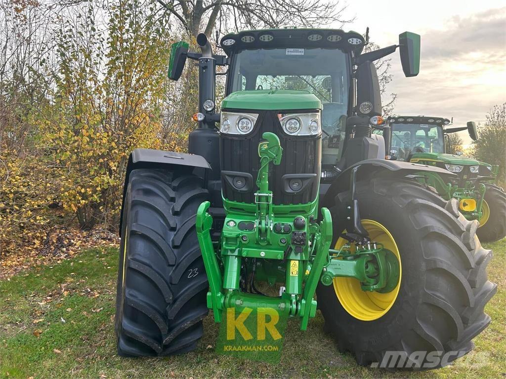 John Deere 6R 250 الجرارات