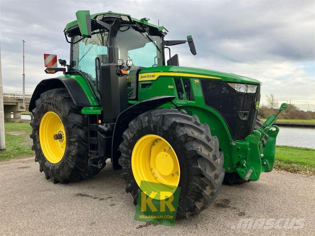 John Deere 7R 350 الجرارات