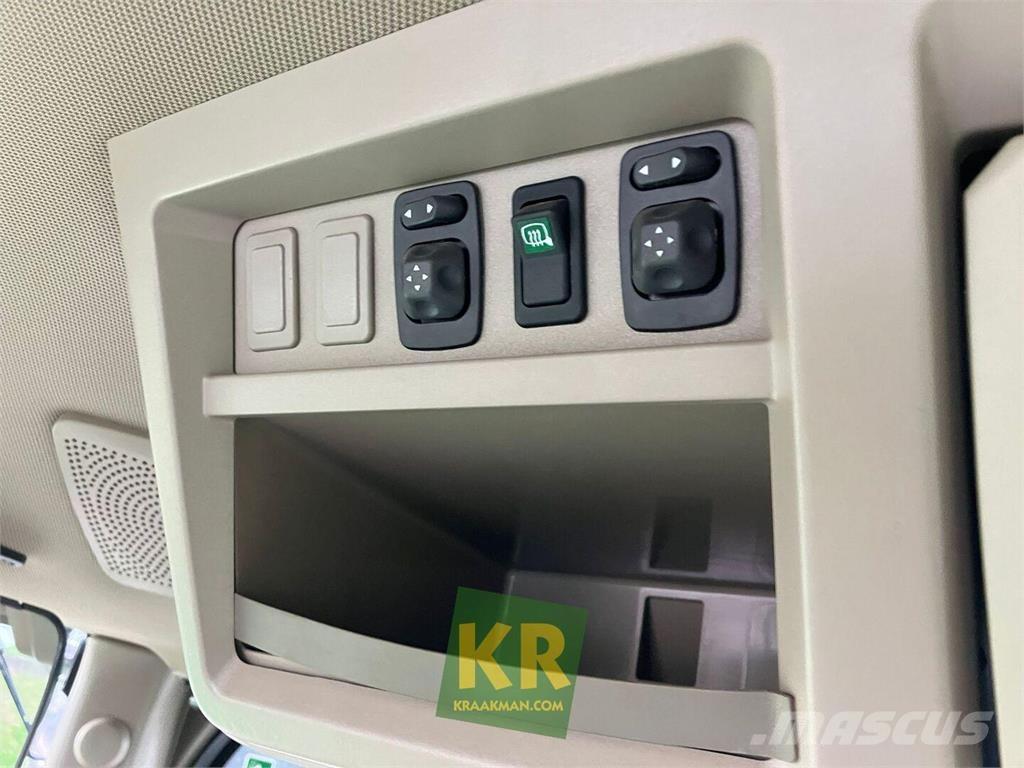 John Deere 7R 350 الجرارات