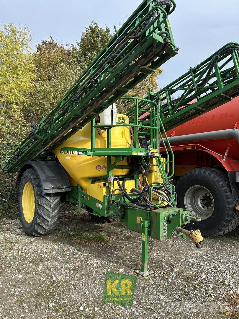John Deere 840 رشاشات ذاتية الحركة