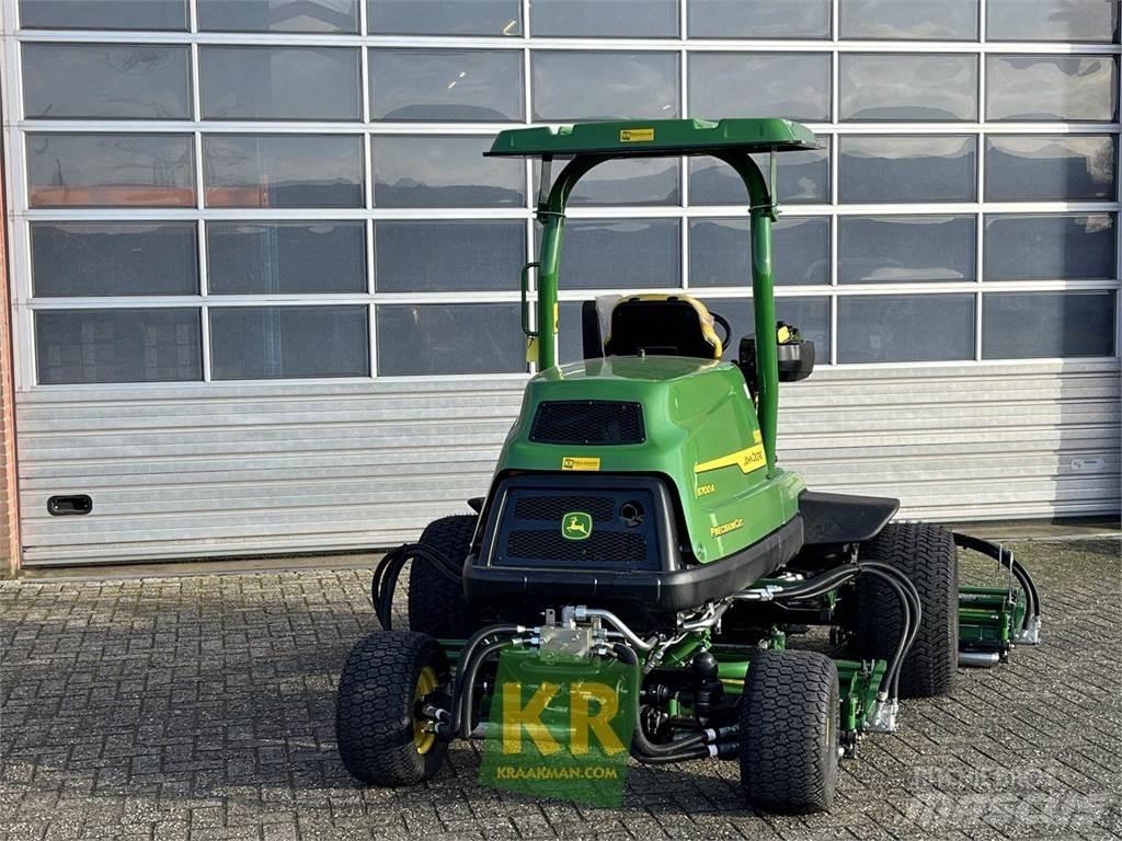 John Deere 8700A محشات الخضر