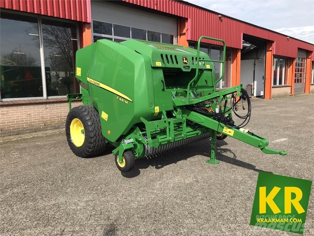 John Deere F441M ماكينات زراعية أخرى