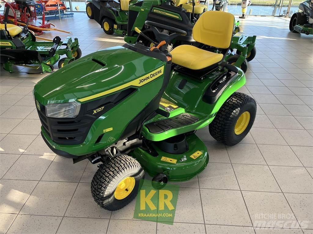 John Deere X127 ركوب الحشائش