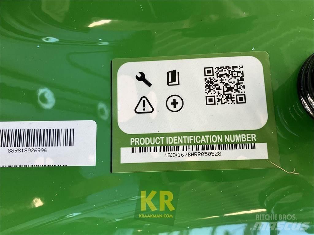 John Deere X167 ركوب الحشائش