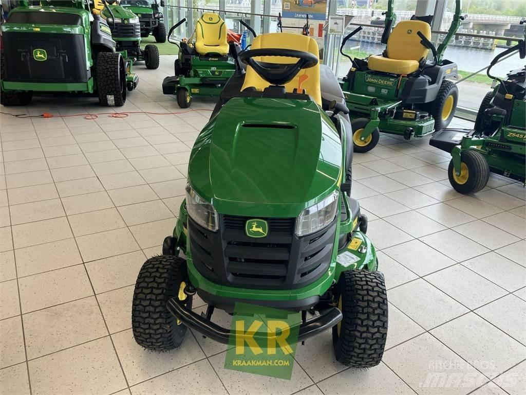 John Deere X167R ركوب الحشائش