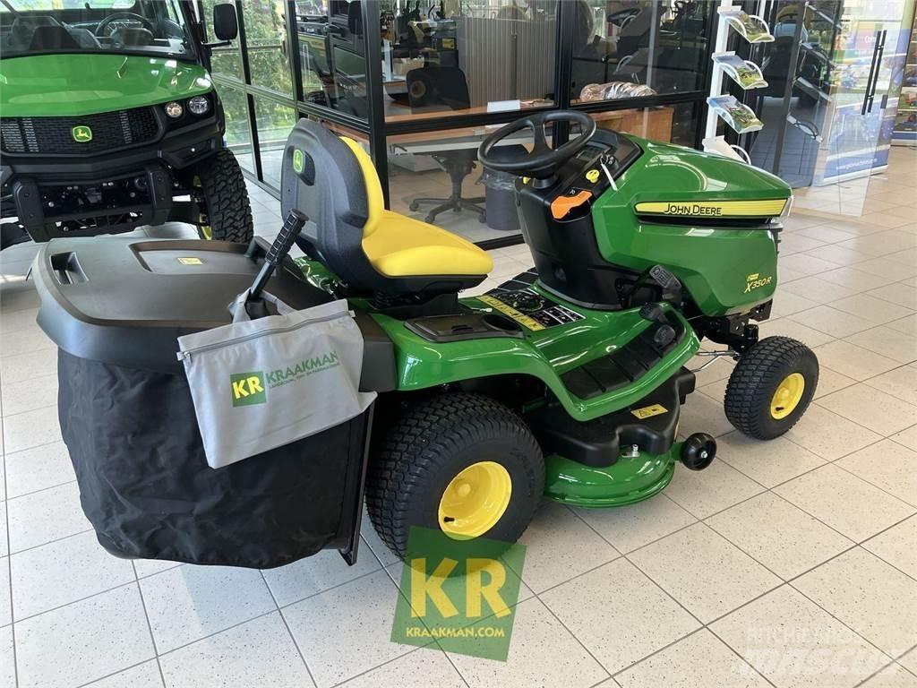 John Deere X350R ركوب الحشائش