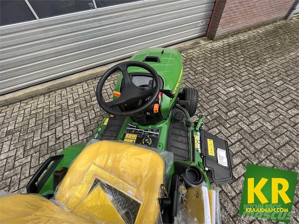 John Deere X940 ركوب الحشائش