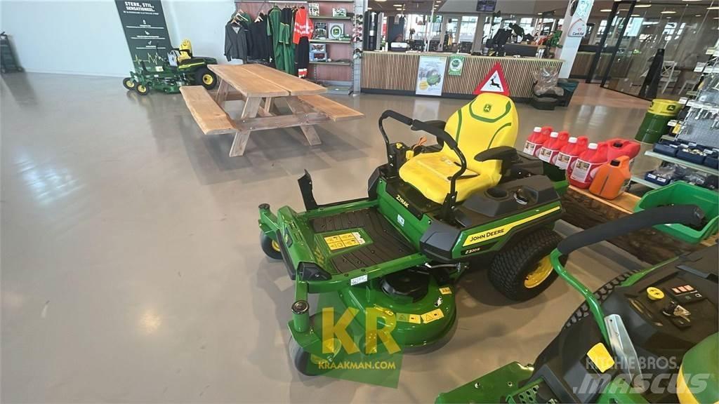 John Deere Z320R ركوب الحشائش
