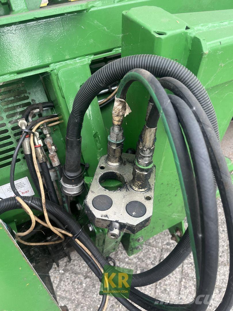 Kemper 208B رؤوس الحصادات الدراسات