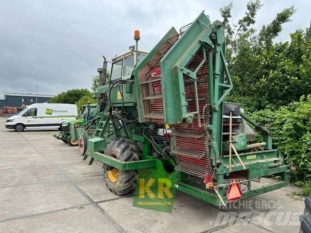 Krakei 6610 rooier حفارات وحصادات البطاطس