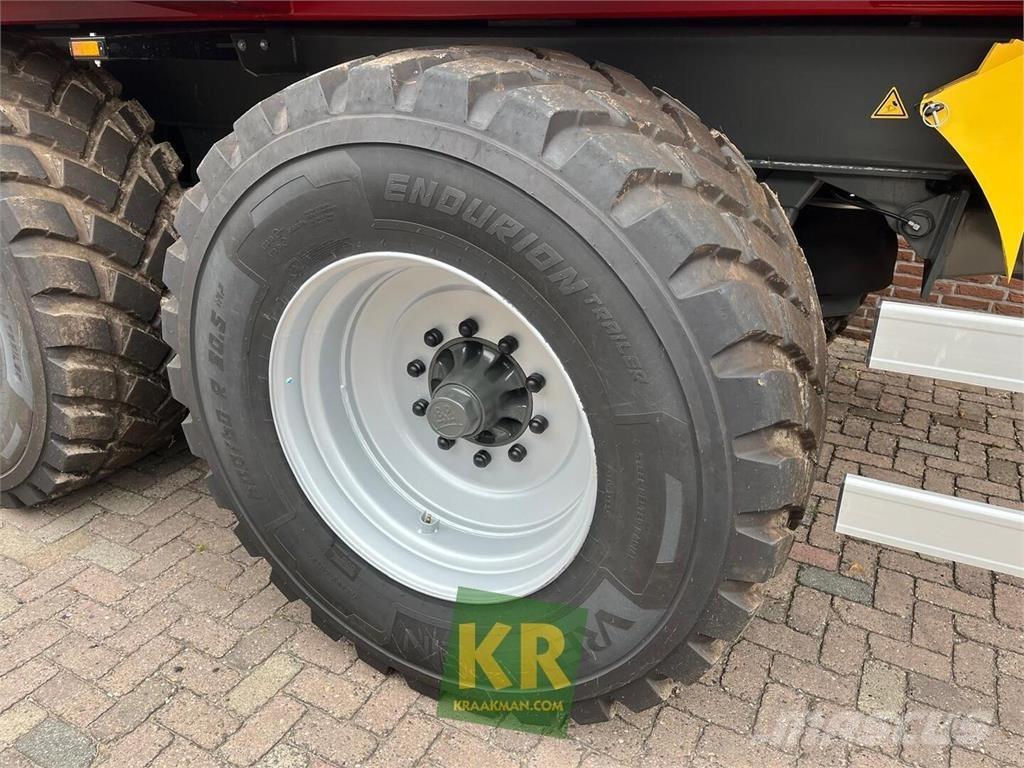 Krampe HD700 مقطورات قلابة