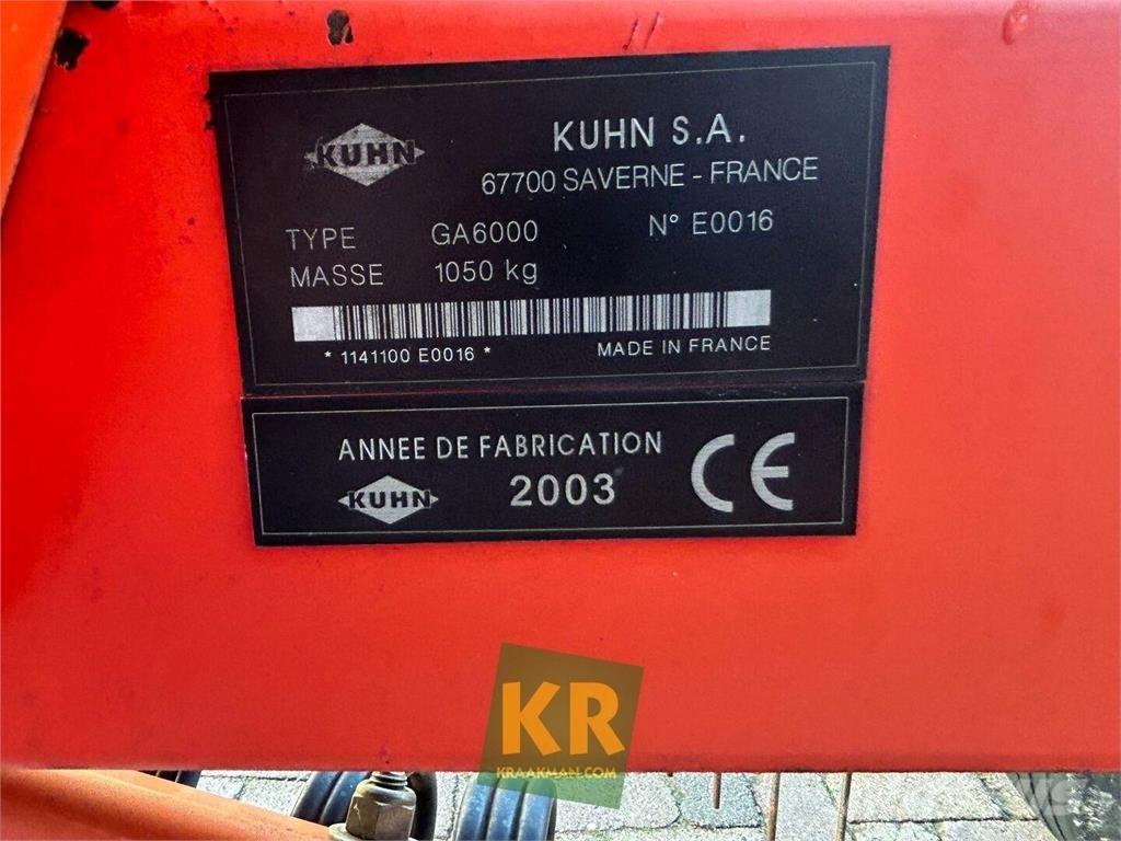 Kuhn GA 6000 مكابس وميبسات التبن