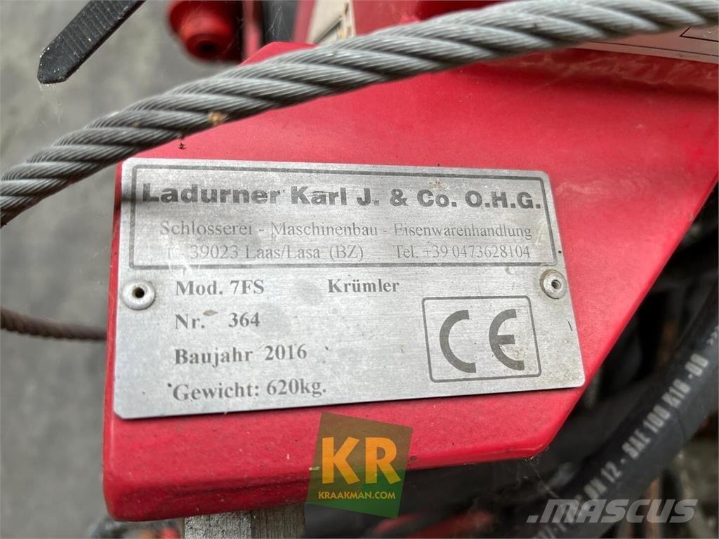  Ladurner Overig حراثات صفوف المحاصيل