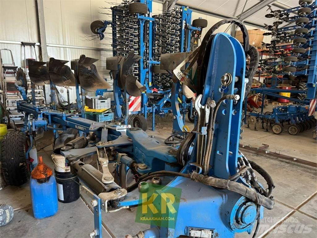 Lemken Juwel 8 محاريث تقليدية