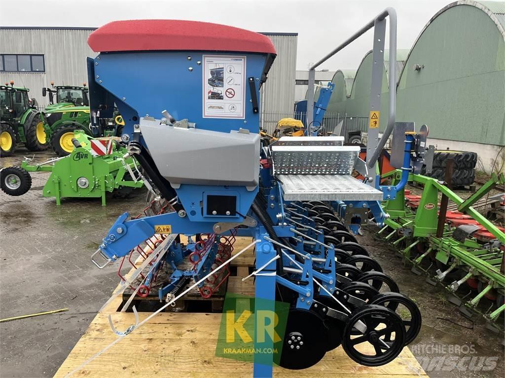 Lemken Saphir 7 ماكينات البذر الدقيق