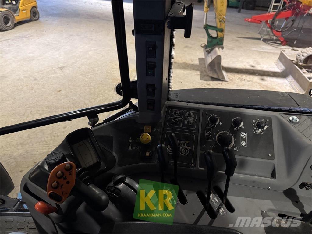 New Holland TM190 الجرارات