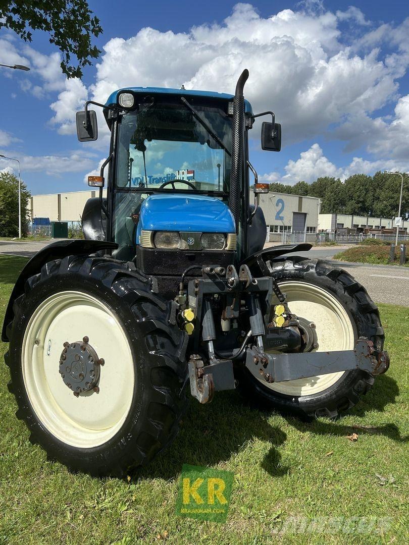 New Holland TN75S الجرارات