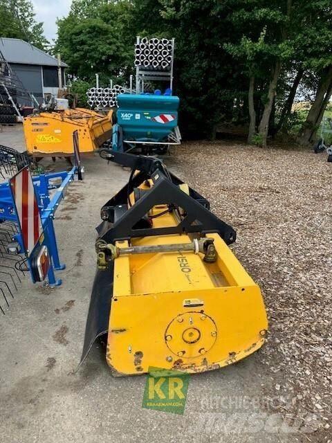 Orsi WGN 2600 جزازات وأغطية المراعي