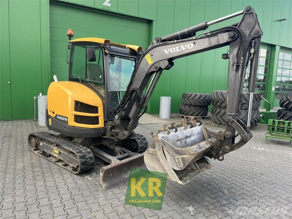 Volvo ECR 35 D حفارات زحافة