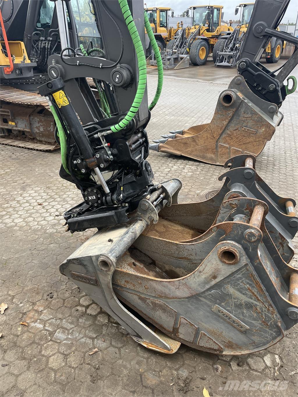  ECR88D حفارات صغيرة أقل من 7 طن (حفارات صغيرة)