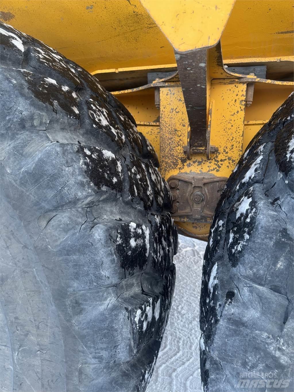 Volvo A60H ساحبات مفصلية