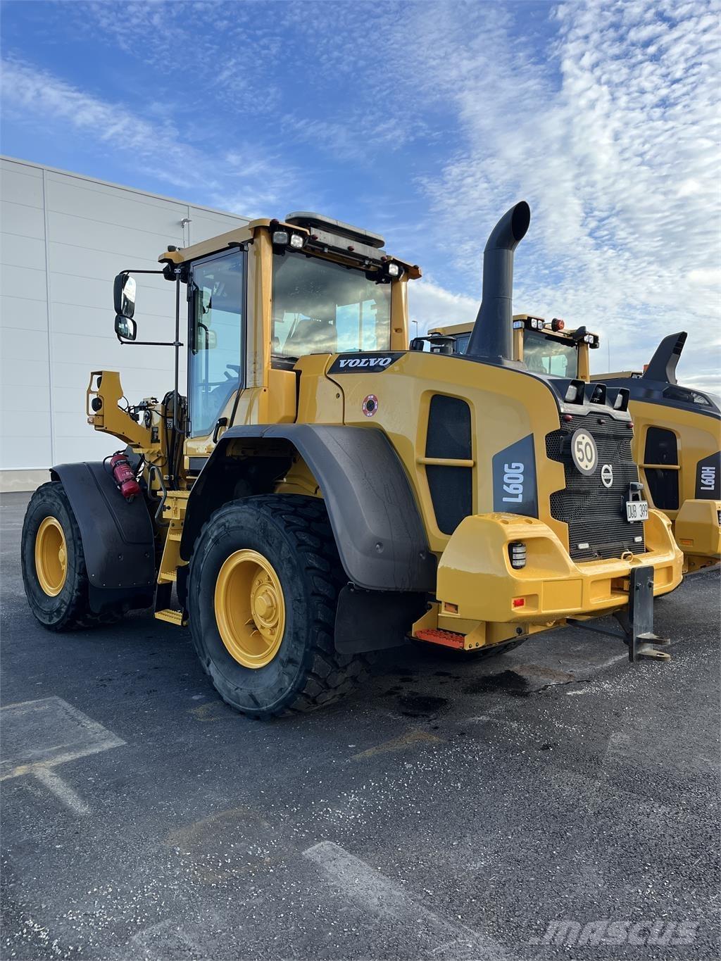 Volvo L60G لوادر بعجل