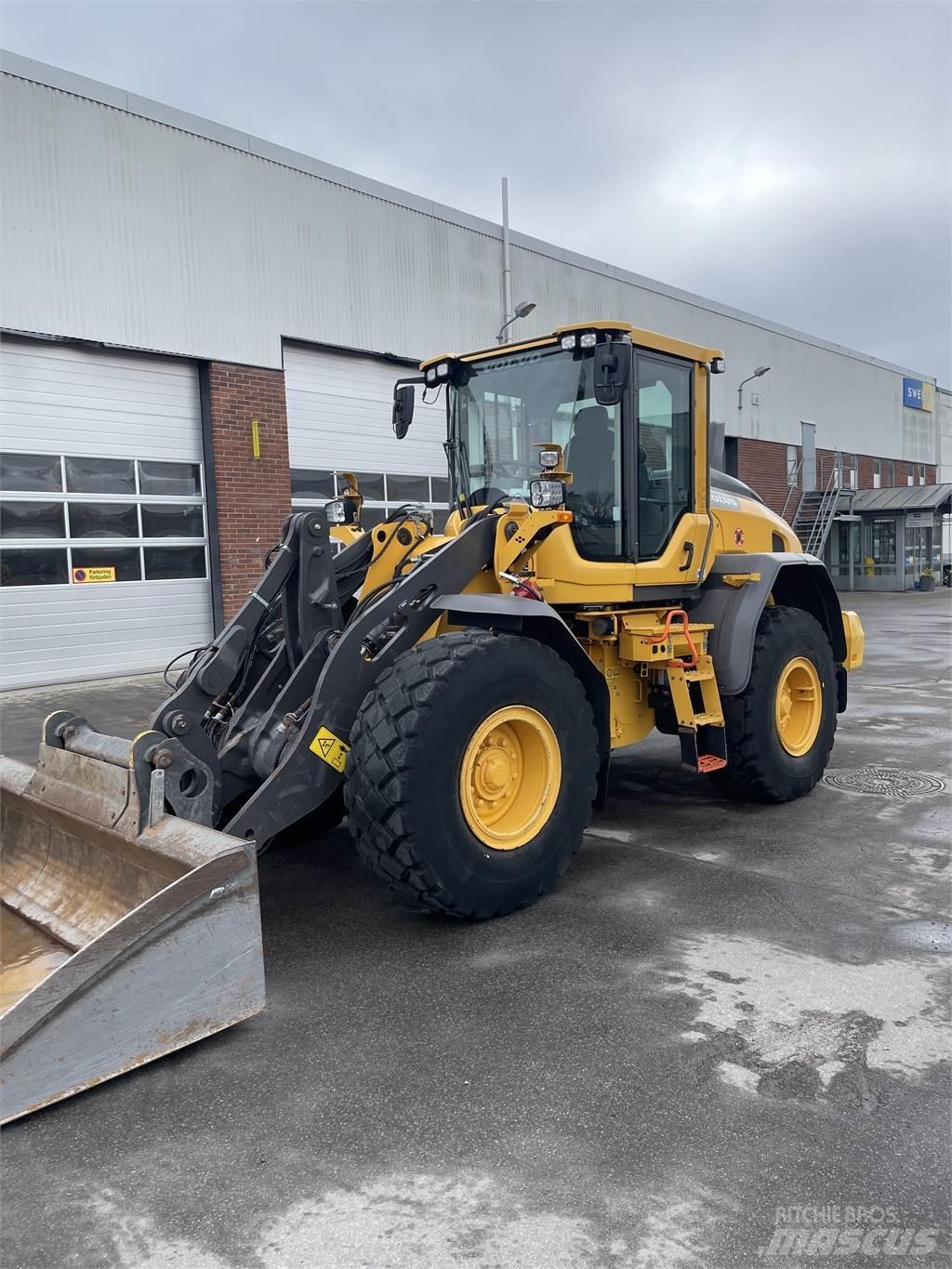 Volvo L60H لوادر بعجل