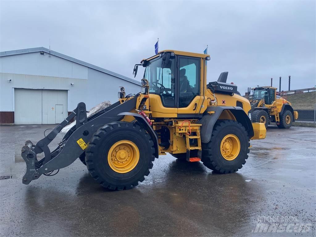 Volvo L60H لوادر بعجل
