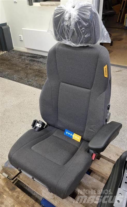 Volvo STOL كابينة والداخلية
