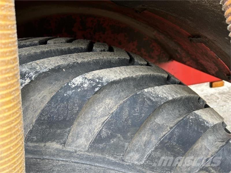 AP 22 صهاريج الملاط
