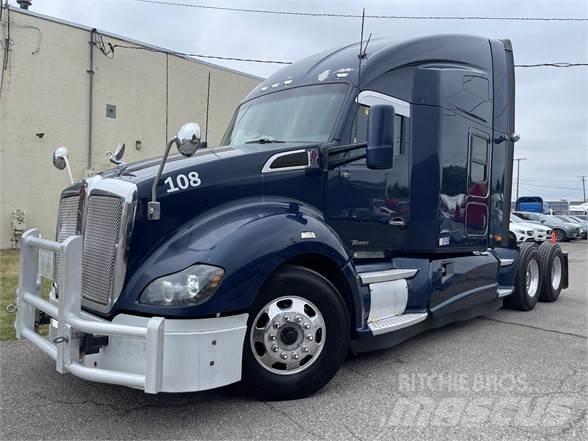 Kenworth T680 وحدات الجر