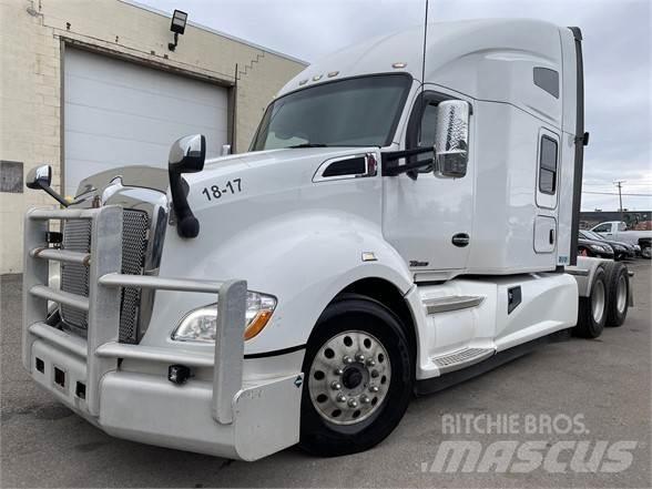 Kenworth T680 وحدات الجر