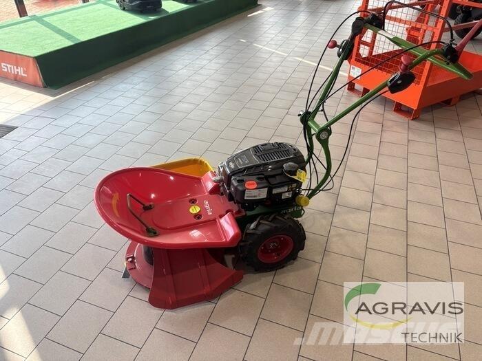 Agria 8000 PREMIUM الجرارات