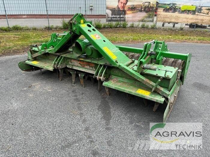 Amazone KX 3000 الكاسحات وقلابات التربة ذات المحركات