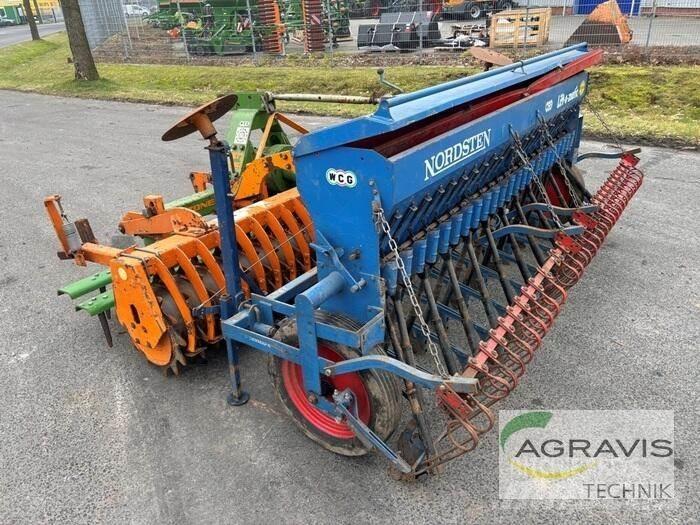 Amazone REV 30 الكاسحات وقلابات التربة ذات المحركات
